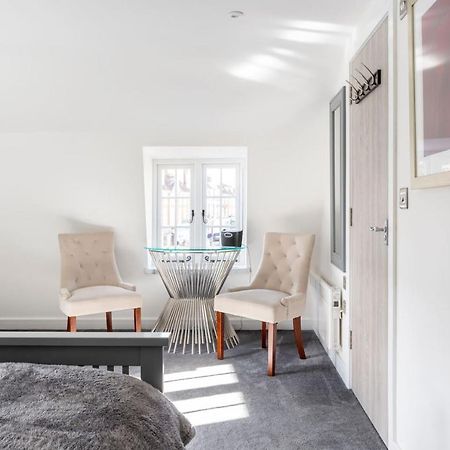 The Secret, Stylish & Spacious En Suite In Blandford Forum, Dorset Dış mekan fotoğraf
